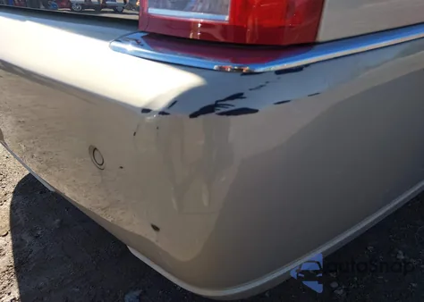 2008 Cadillac Dts 1Sc z USA, uszkodzony, nr VIN 1G6KD57Y78U206591